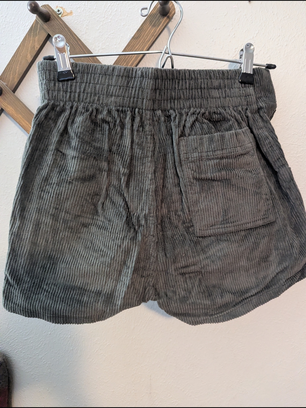 Hammies Grey Shorts - Picture 2 of 4